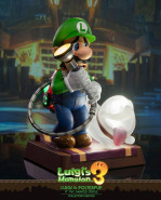 Luigi's Mansion 3 PVC socha Luigi & Polterpup Collector's Edition 23 cm